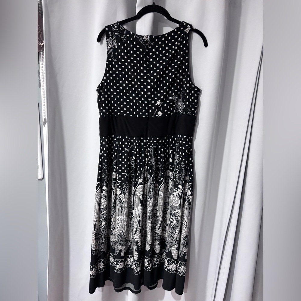 Stylish Black and White‎ Paisley Midi Dress size 16 Kathy Roberts - Picture 4 of 4